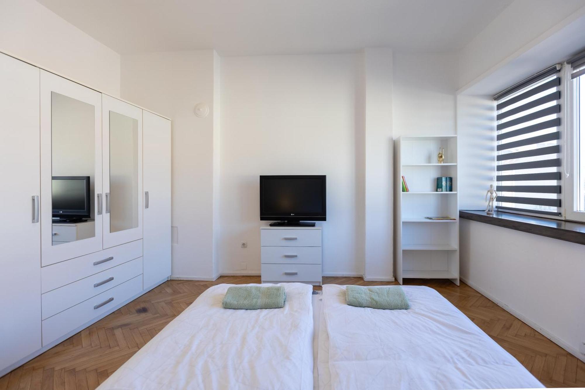1Bdr Flat In Center Of Sofia Vitoshka Blvd Apartment Ngoại thất bức ảnh